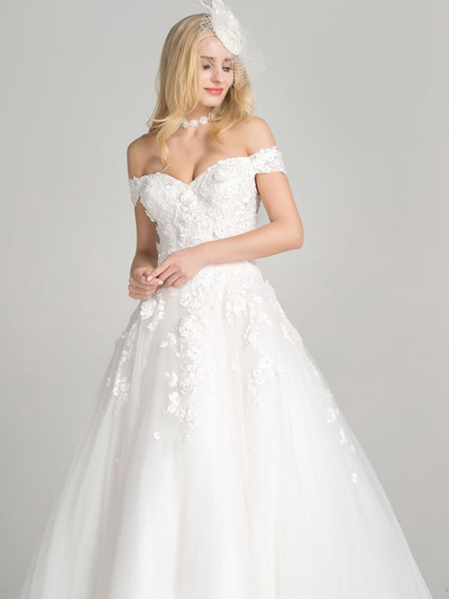 A-line Off Shoulder Tulle Wedding Dress 2018 Applique