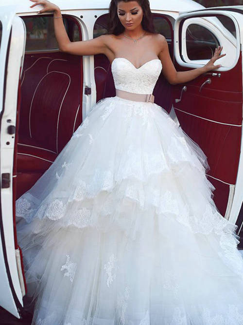 Empire Sweetheart Court Train Organza Beach Wedding Dress