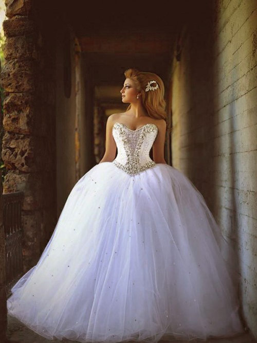 Ball Gown Sweetheart Tulle Beach Bridal Wear Crystal