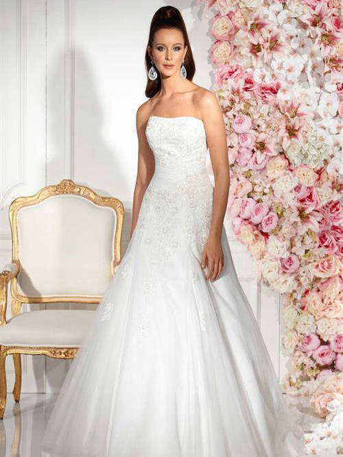 A-line Strapless Sweep Train Organza Wedding Gown With Applique
