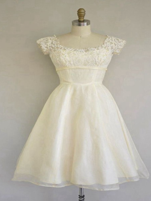 A-line Sqaure Tea Length Chiffon Lace Wedding Dress
