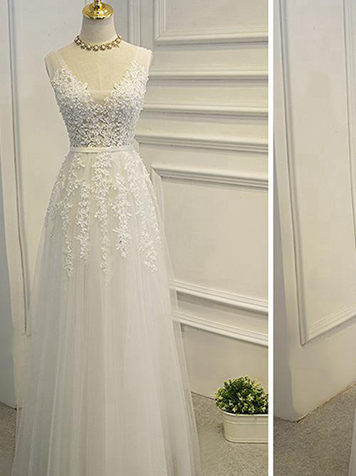 A-line V Neck Floor Length Tulle Wedding Dress Applique