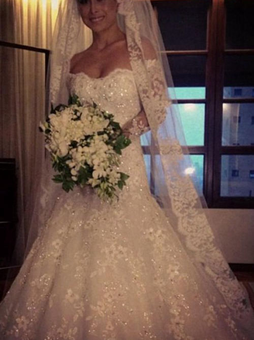A-line Sweetheart Court Train Lace Wedding Dress Long Sleeves