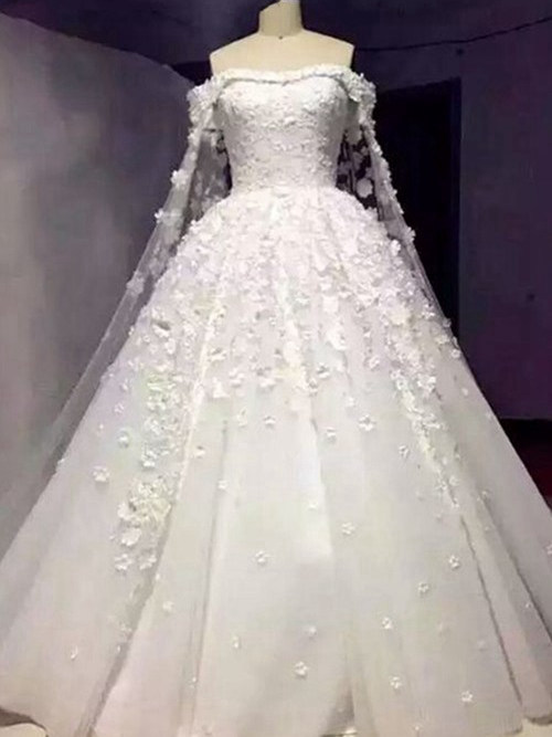 A-line Off Shoulder Court Train Organza Wedding Dress Applique
