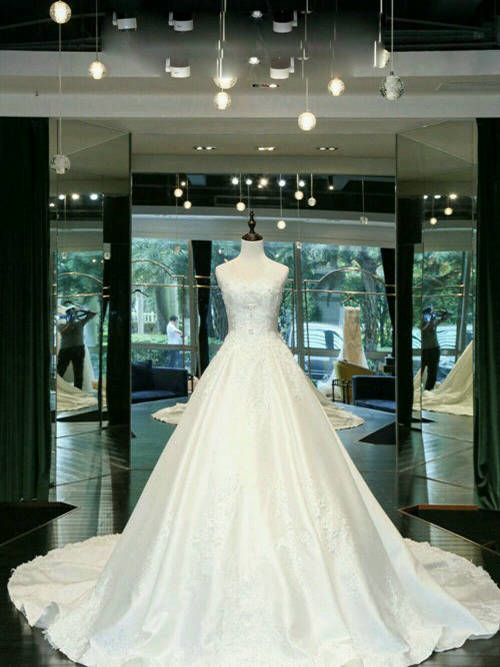 A-line Sweetheart Court Train Satin Bridal Gown