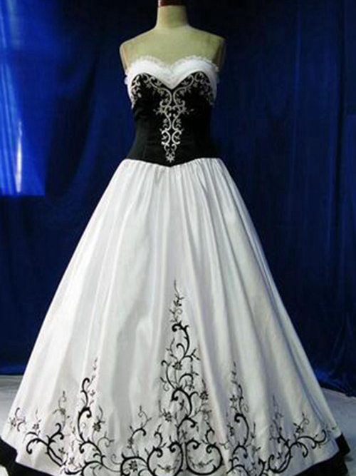 Princess Sweetheart Floor Length Satin Wedding Dress Embrodiery