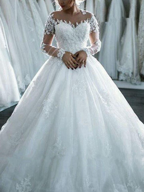 A-line Sweetheart Court Train Lace Bridal Gown