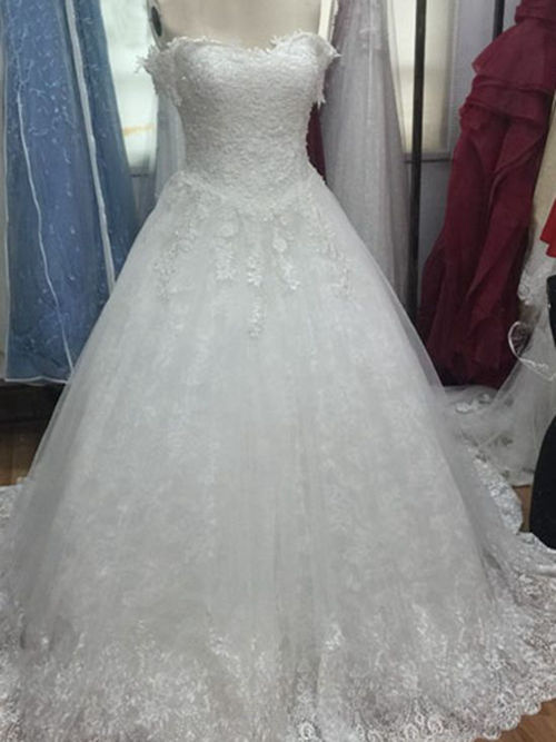A-line Sweetheart Sweep Train Lace Wedding Wear