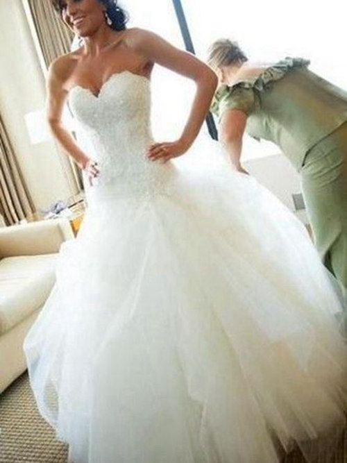 A-line Sweetheart Sweep Train Organza Wedding Dress Beading