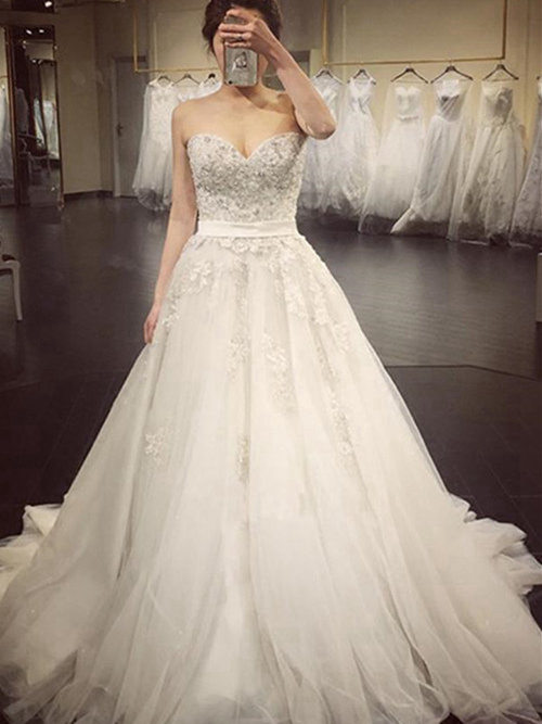 A-line Sweetheart Brush Train Tulle Wedding Gown Applique