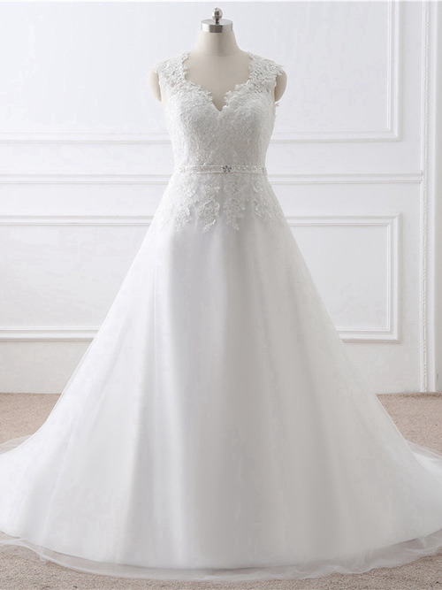 A-line V Neck Brush Train Tulle Lace Wedding Wear