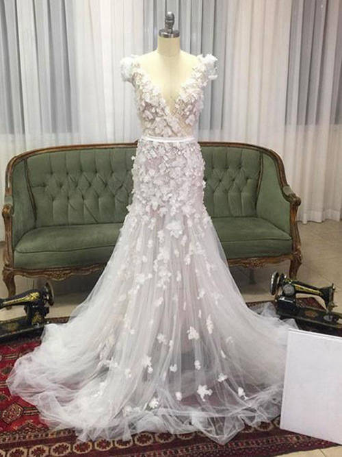Mermaid V Neck Sweep Train Tulle Wedding Wear Applique