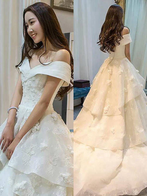 A-line Off Shoulder Sweep Train Organza Wedding Dress Applique
