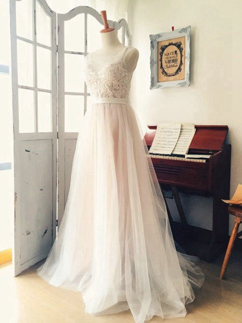 A-line V Neck Sweep Train Organza Lace Wedding Wear