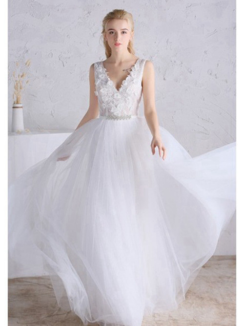 A-line V Neck Floor Length Tulle Wedding Dress Applique