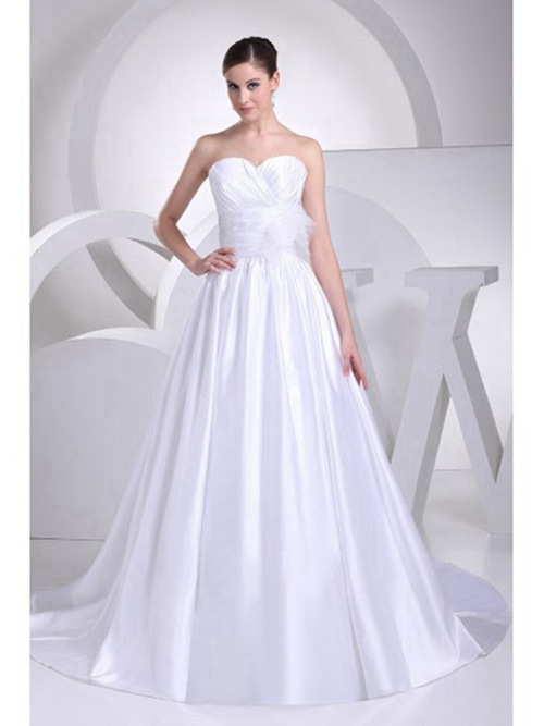 A-line Sweetheart Satin Wedding Gown Ruched