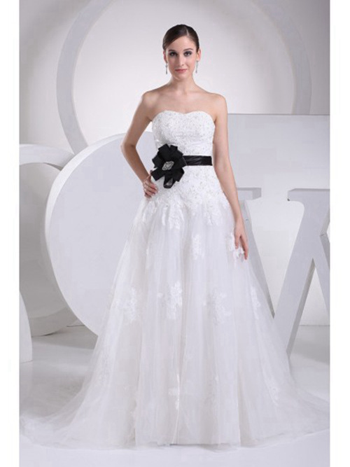 A-line Sweetheart Organza Bridal Dress Bowknot Applique