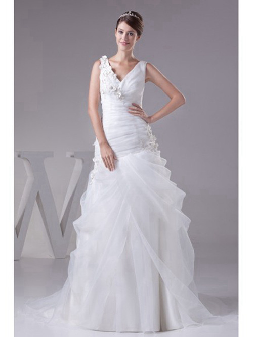 A-line V Neck Organza Wedding Dress Applique