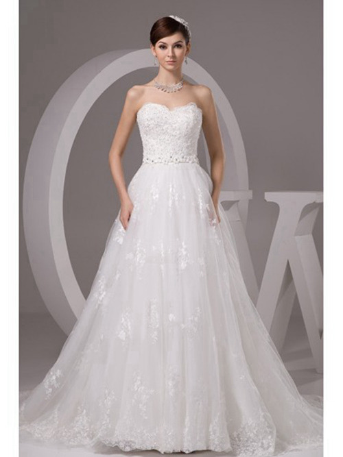 A-line Sweetheart Lace Tulle Beach Wedding Gown