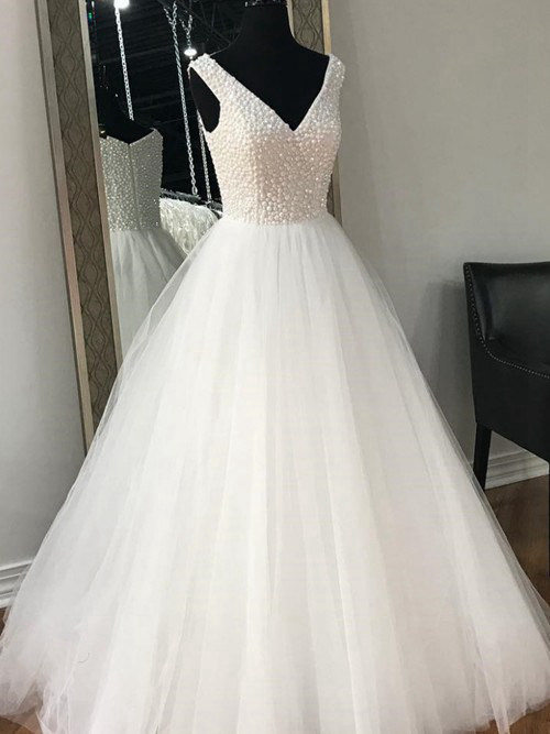 A-line V Neck Tulle Wedding Wear Pearls
