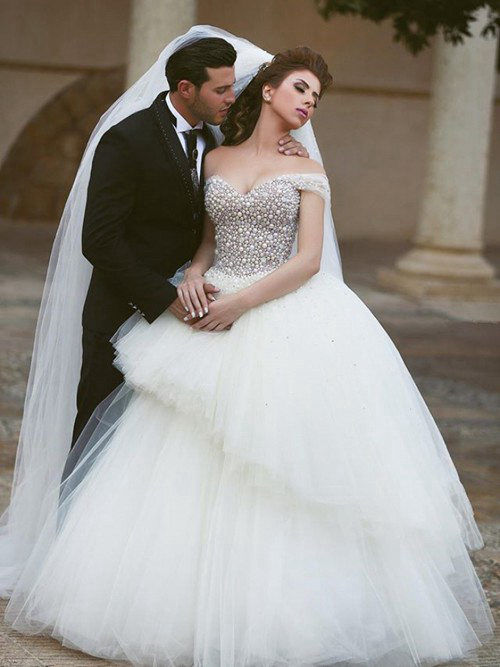 Ball Gown Off Shoulder Tulle Wedding Wear Pearls