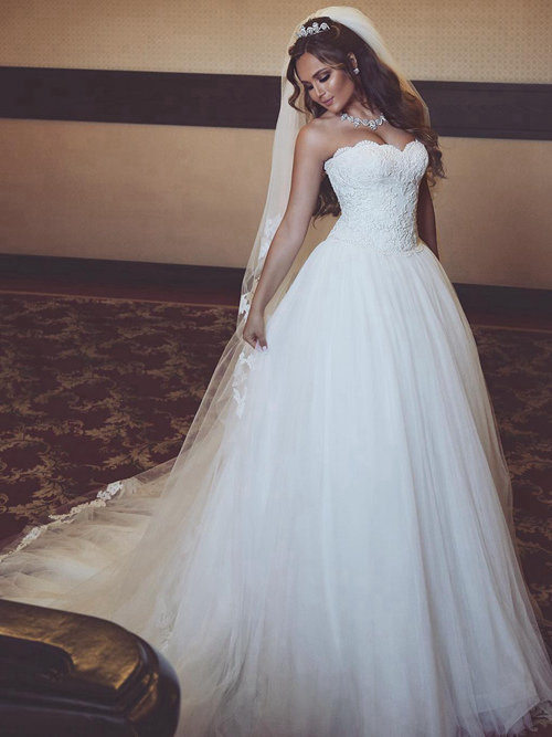 A-line Sweetheart Tulle Wedding Gown Embroidery