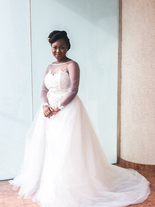 A-line Sheer Organza Sleeves Bridal Wear Applique