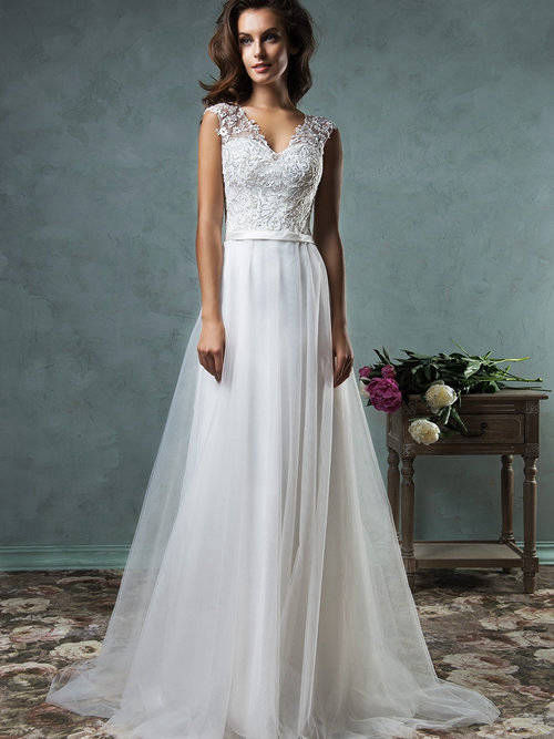 A-line V Neck Lace Tulle Beach Wedding Wear