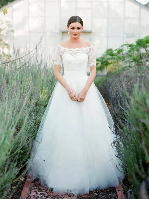 A-line Off Shoulder Lace Sleeves Tulle Wedding Garment