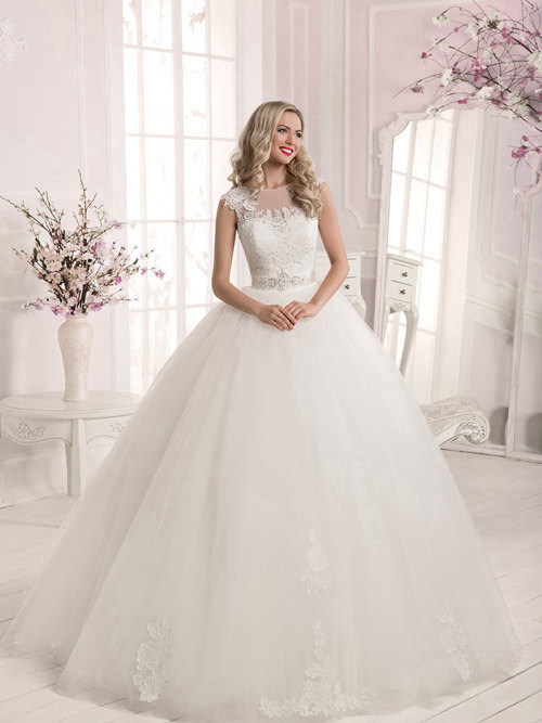 Ball Gown Sheer Lace Tulle Wedding Wear Beads