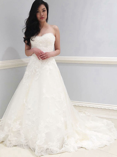 A-line Sweetheart Lace Wedding Dress