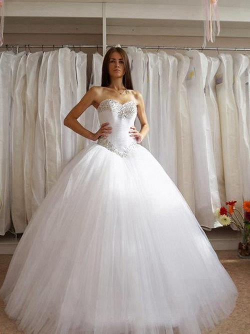 Ball Gown Sweetheart Tulle Wedding Wear Beads