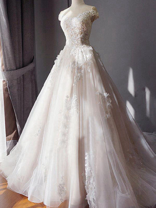 A-line Off Shoulder Tulle Lace Wedding Wear