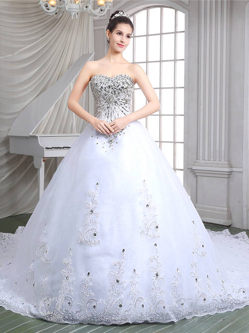 Ball Gown Sweetheart Organza Wedding Wear Crystal Applique