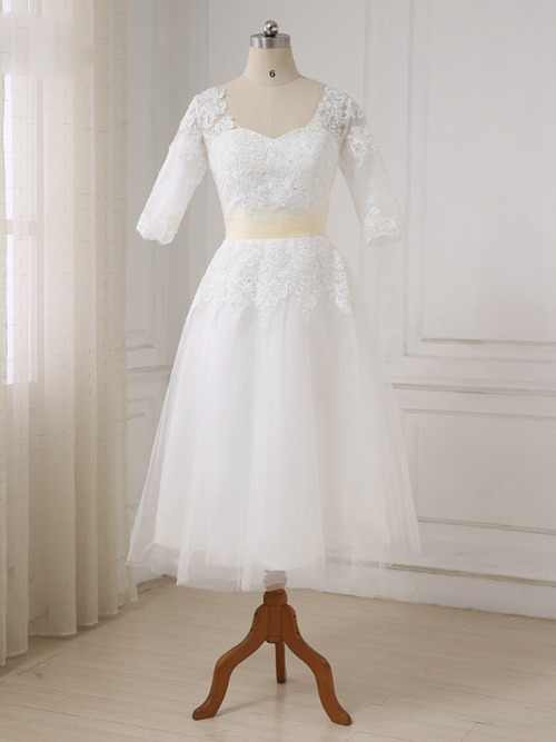 A-line Sweetheart Lace Sleeves Tulle Tea Length Bridal Wear