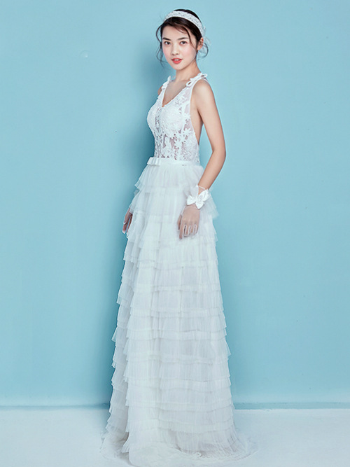 A-line V Neck Tulle Lace Bridal Wear Layers