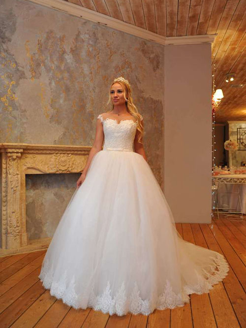 Ball Gown Straps Tulle Lace Bridal Garment