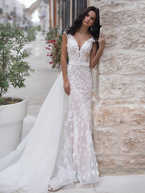 Mermaid V Neck Lace Tulle 2 In 1 Wedding Dress