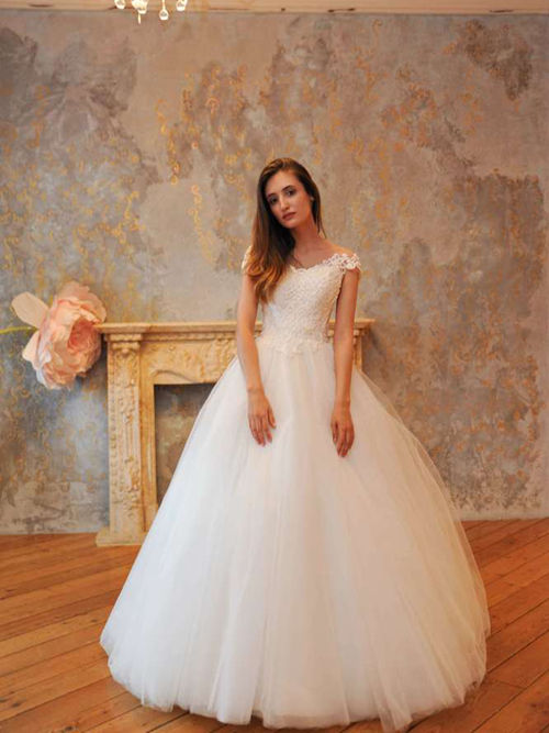 Ball Gown Off Shoulder Tulle Lace Bridal Wear