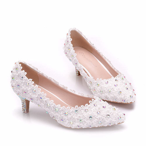 Shining White Lace Wedding Party Shoes Beading