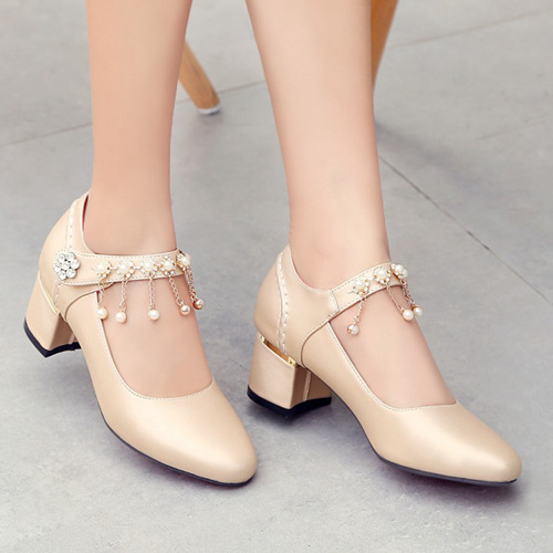 Ivory Wedding Party Chunky Heels With Pearls