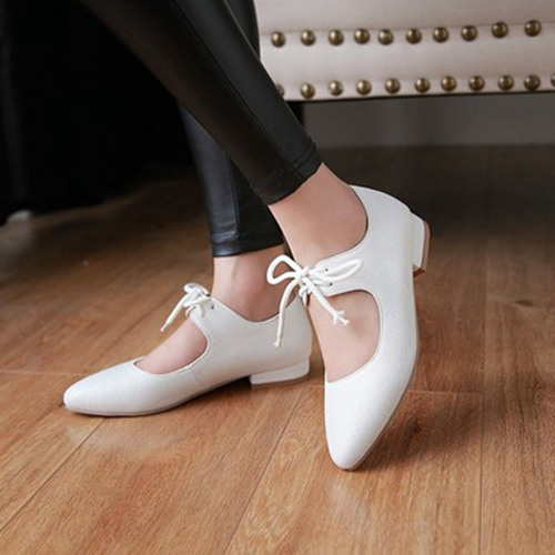 White Wedding Low Heeled With Shoelace