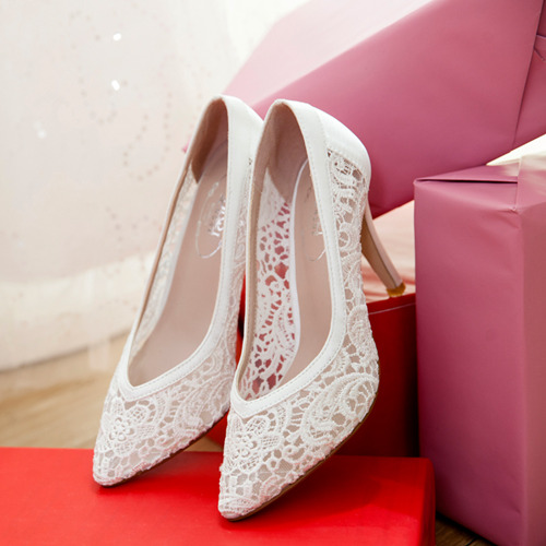 White Lace Bridal Shoes