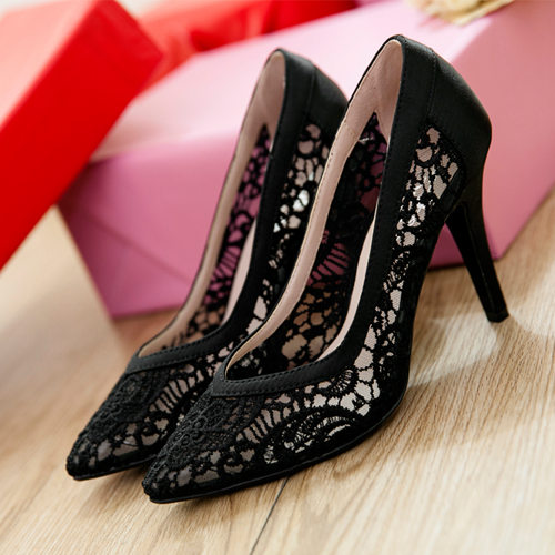 Black Lace Bridal Shoes